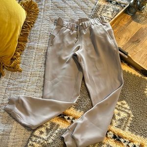 Lululemon joggers